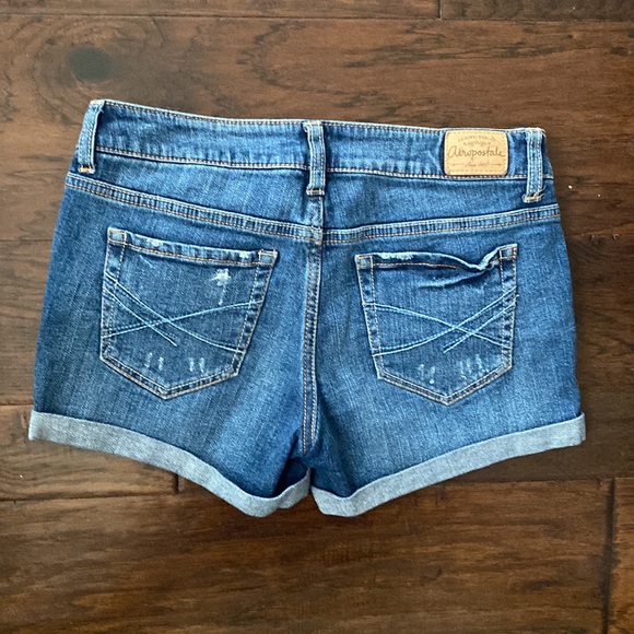 Aeropostale Shorts - Picture 2 of 3